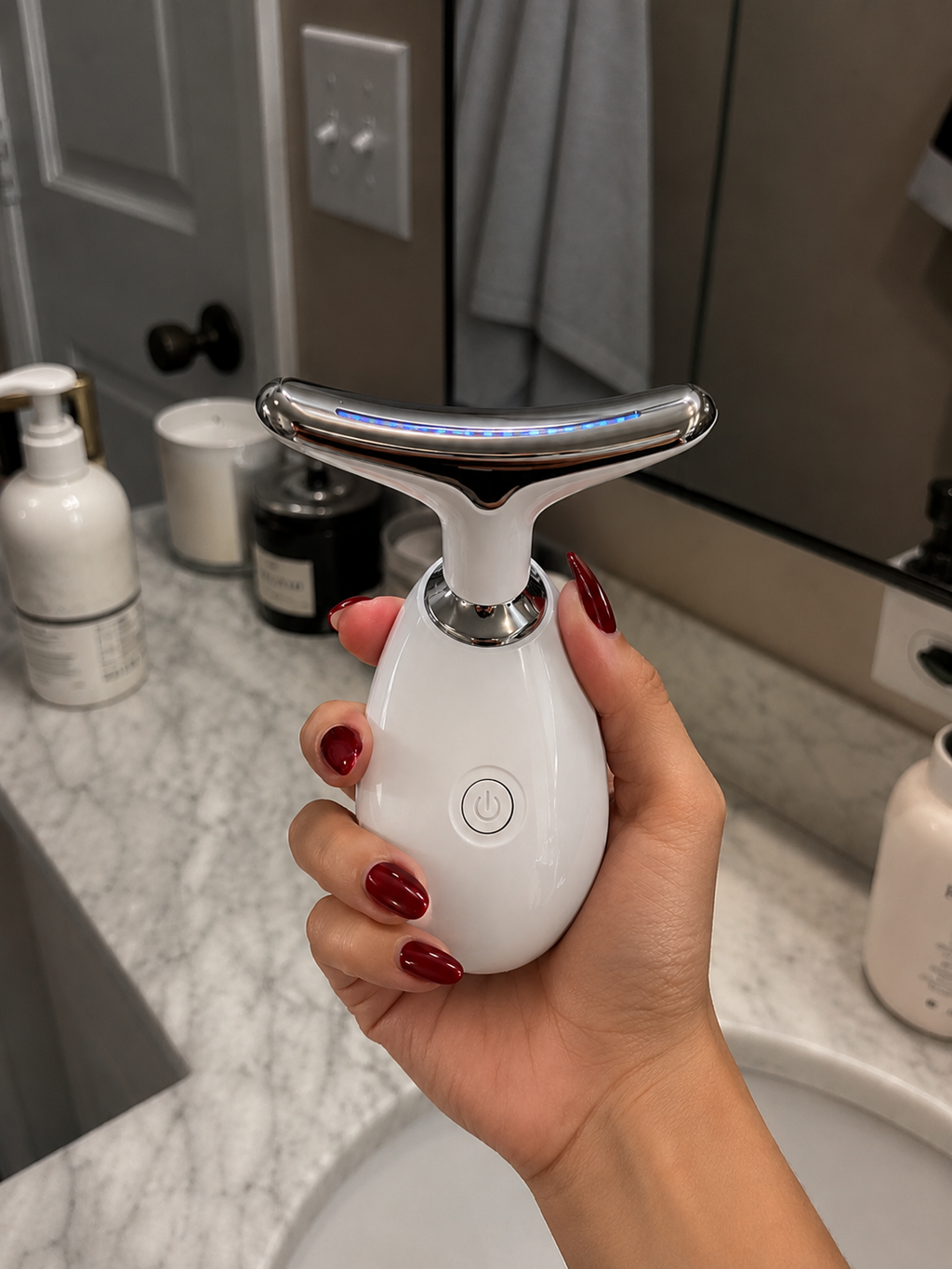 Avyra Pro Facial & Neck Sculpting Device